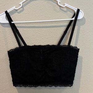 Torrid 1X Black Lace Bralette with removable straps.